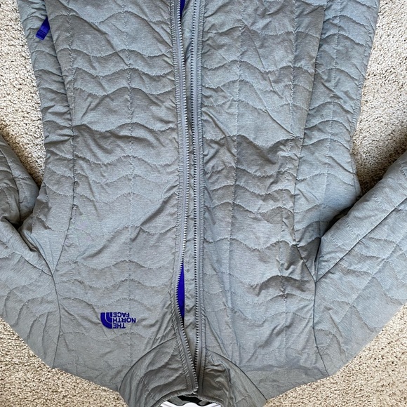 North Face Jacket - Picture 2 of 6